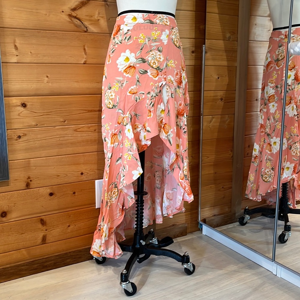 Forever 21 high low skirt